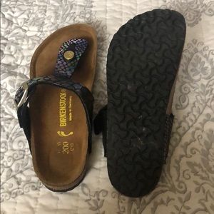 Girls Birkenstock’s